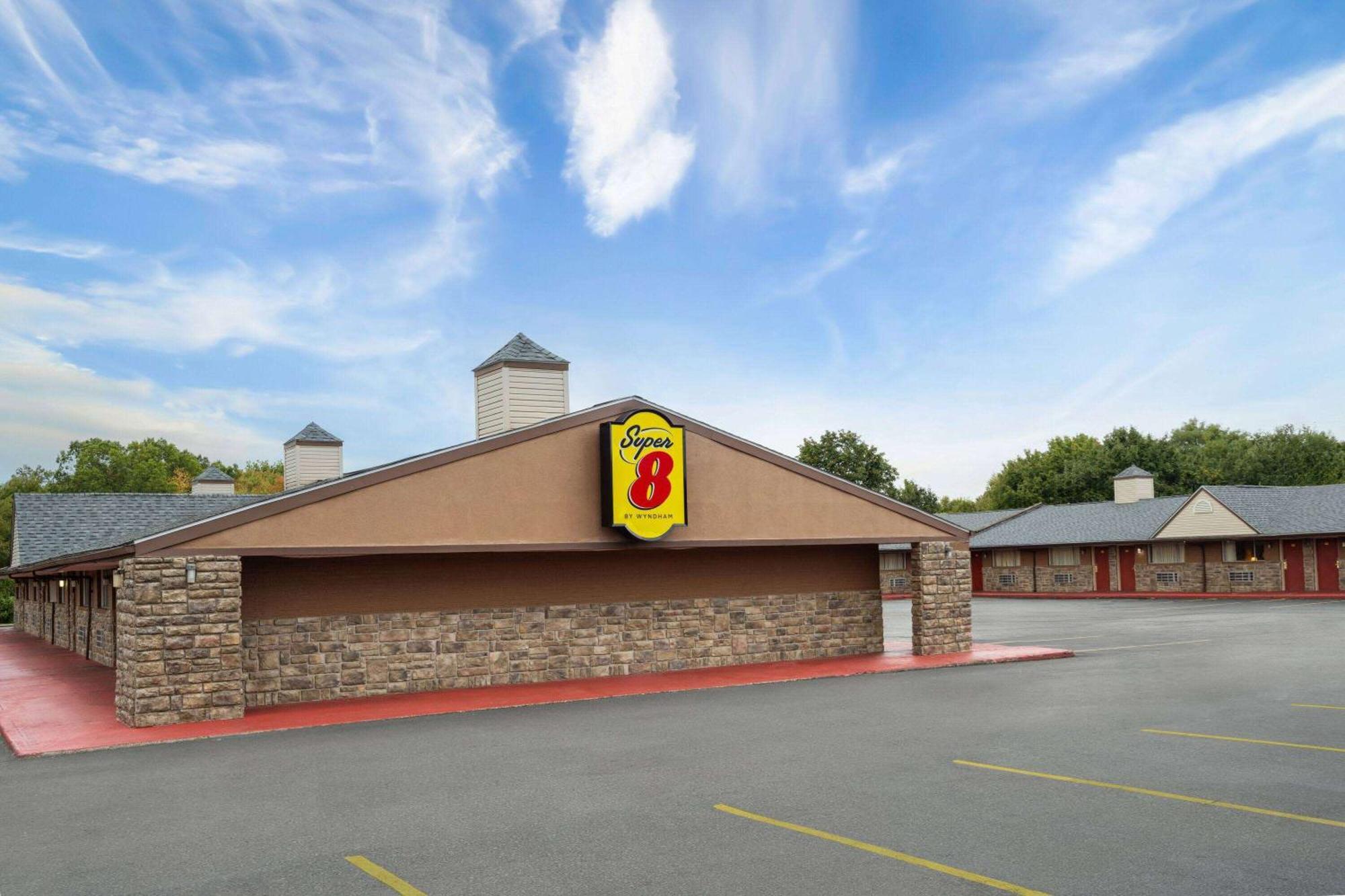 Super 8 By Wyndham Youngstown Girard Exterior foto